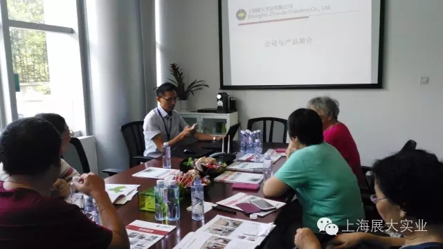 “創新”養老|上海展大熱烈歡迎老小孩老年觀察團蒞臨指導